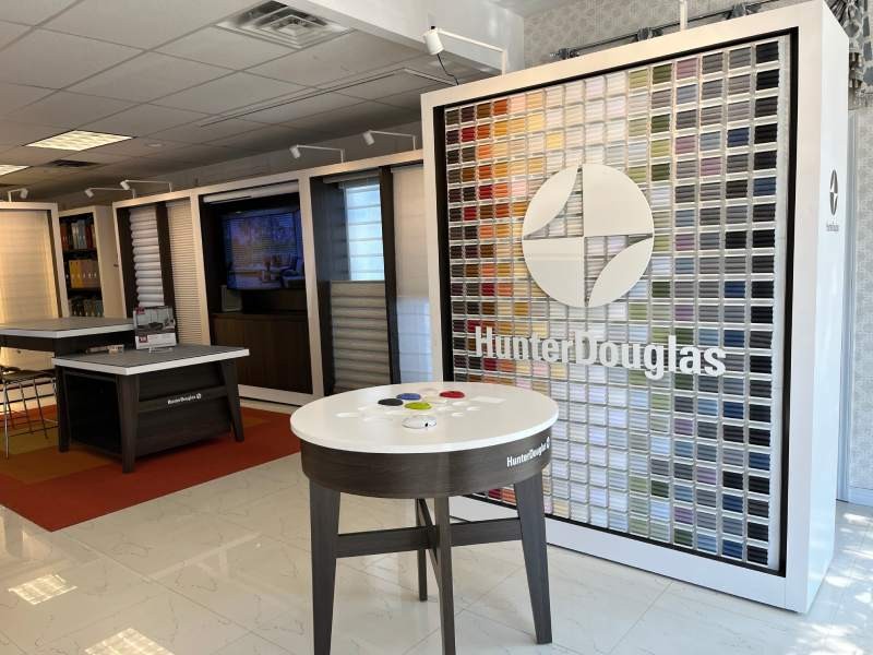 Hunter Douglas Dealer Image