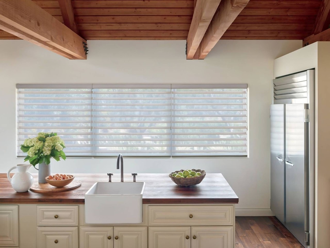 Hunter Douglas Silhouette® Sheer Shades near Staten Island, NY